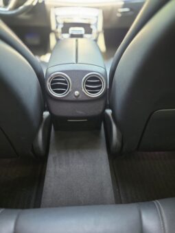 
										Mercedes-Benz E 220 full									