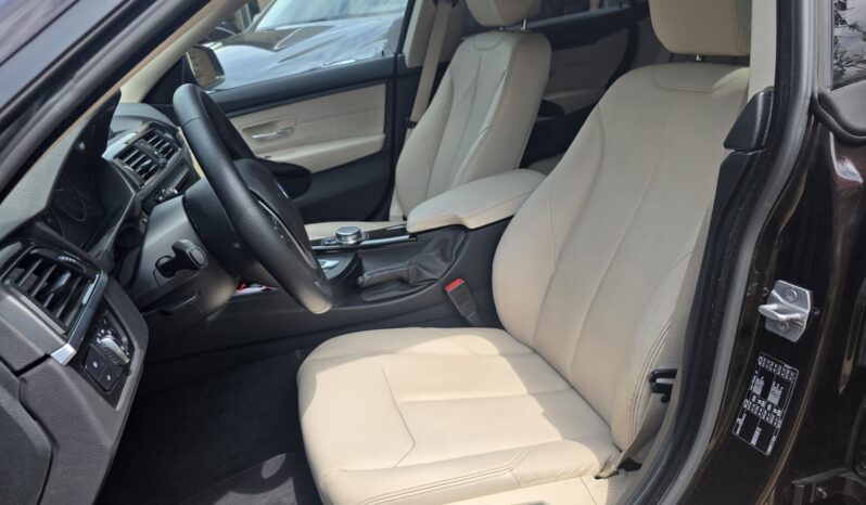 
								BMW 420i Gran Coupé full									