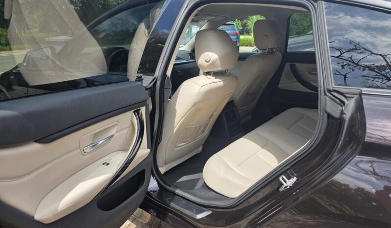 
								BMW 420i Gran Coupé full									