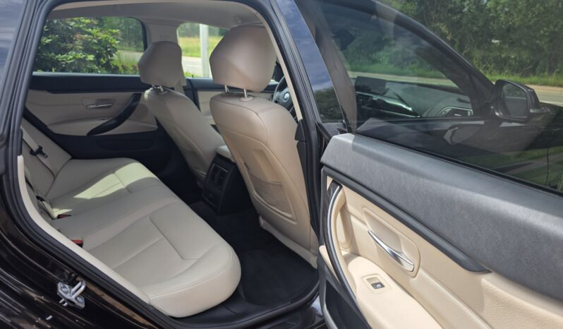 
								BMW 420i Gran Coupé full									