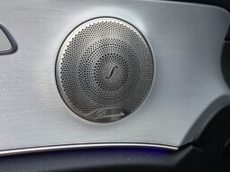 
										Mercedes E300de AMG Line full									