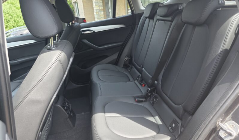 
								BMW X1 1.5iA sDrive18 full									