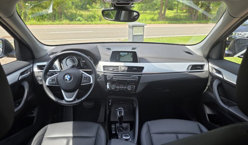 
								BMW X1 1.5iA sDrive18 full									