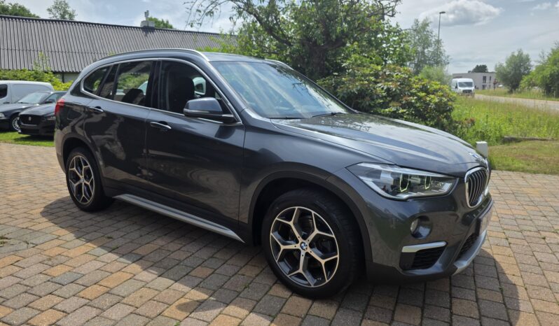 
								BMW X1 1.5iA sDrive18 full									