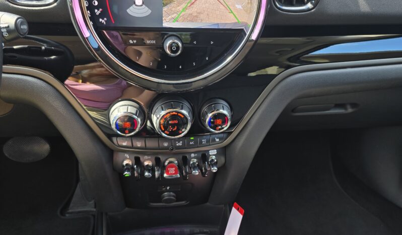 
								MINI Cooper D Countryman | Classic Trim | Garantie full									