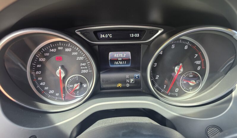 
								Mercedes-Benz CLA 250 full									
