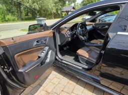 
										Mercedes-Benz CLA 250 full									