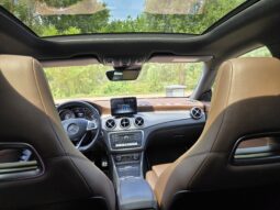 
										Mercedes-Benz CLA 250 full									