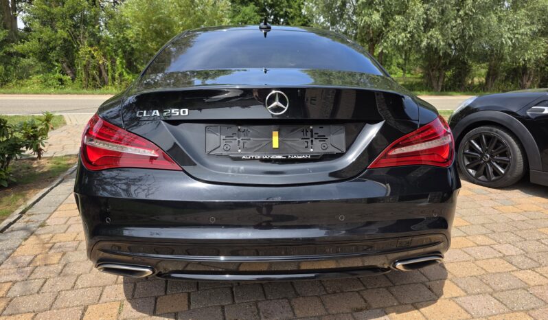 
								Mercedes-Benz CLA 250 full									