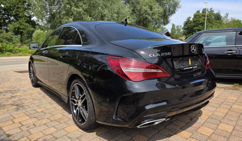 
								Mercedes-Benz CLA 250 full									