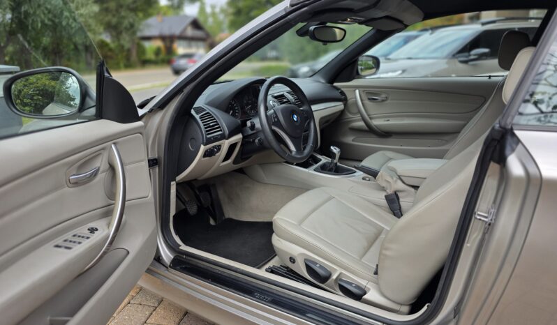 
								BMW 118i CABRIO full									