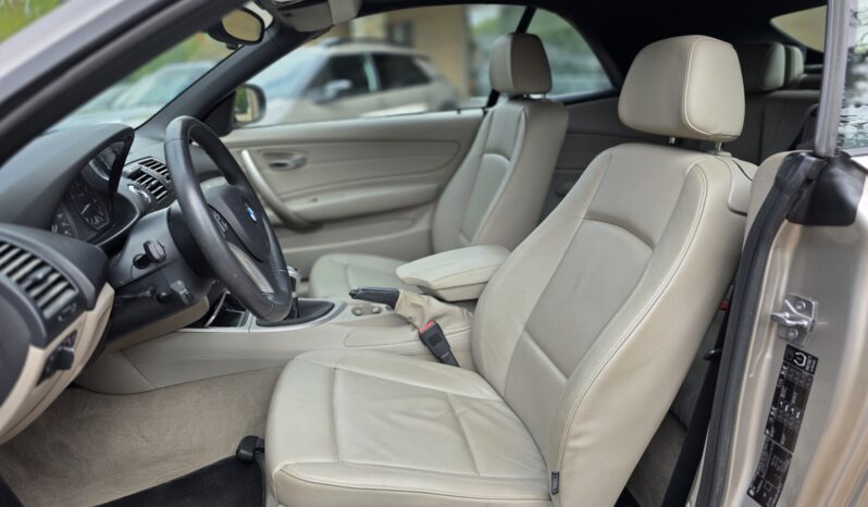 
								BMW 118i CABRIO full									