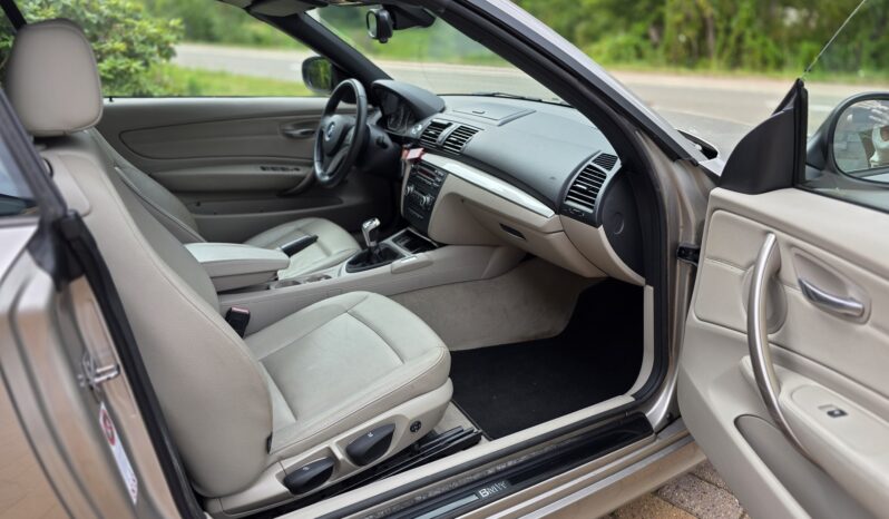 
								BMW 118i CABRIO full									