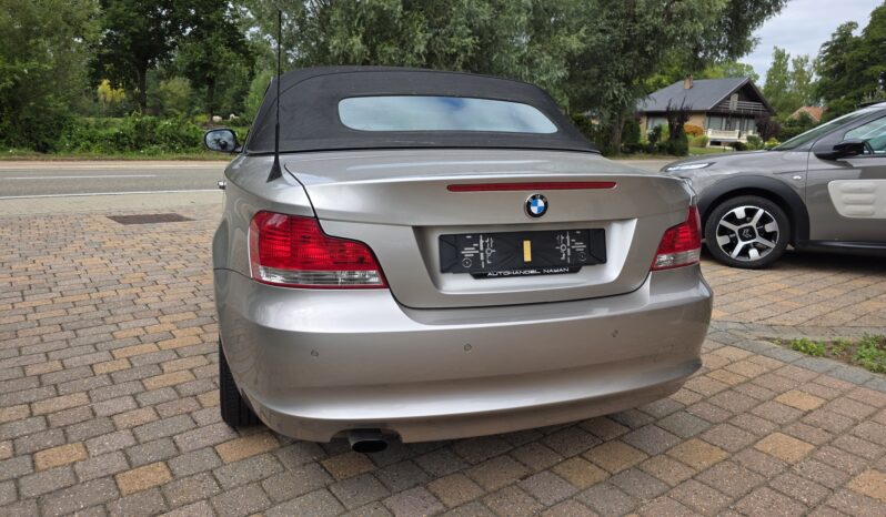 
								BMW 118i CABRIO full									