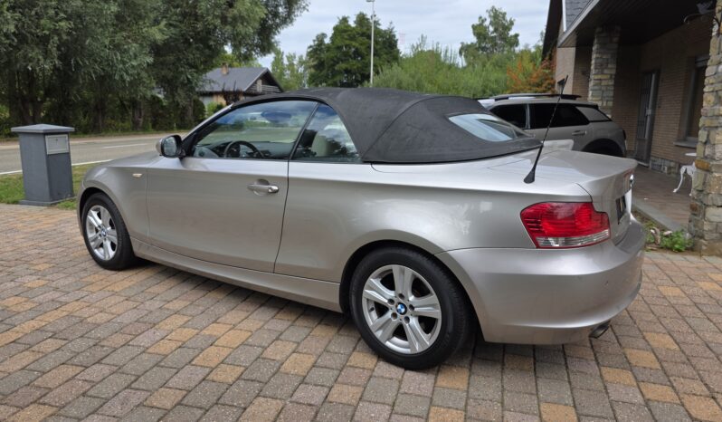 
								BMW 118i CABRIO full									