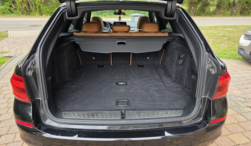 
								520d Touring Aut. Sport Line full									