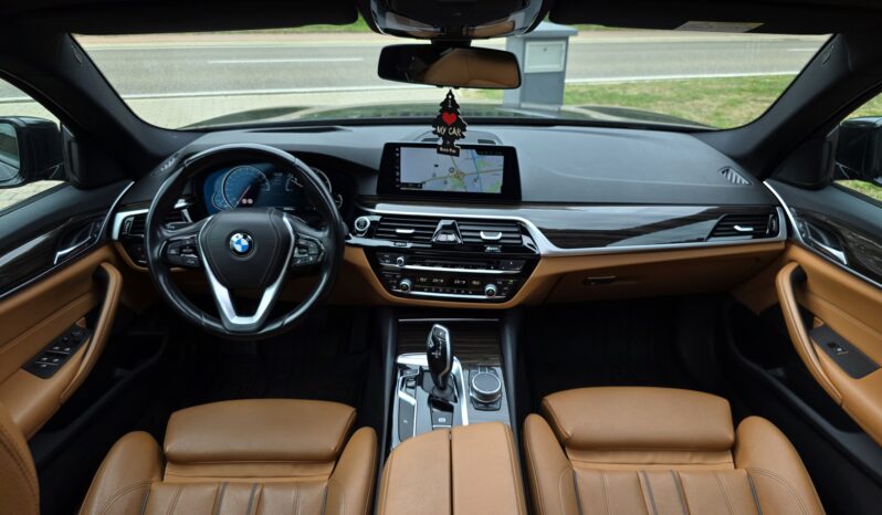 
								520d Touring Aut. Sport Line full									