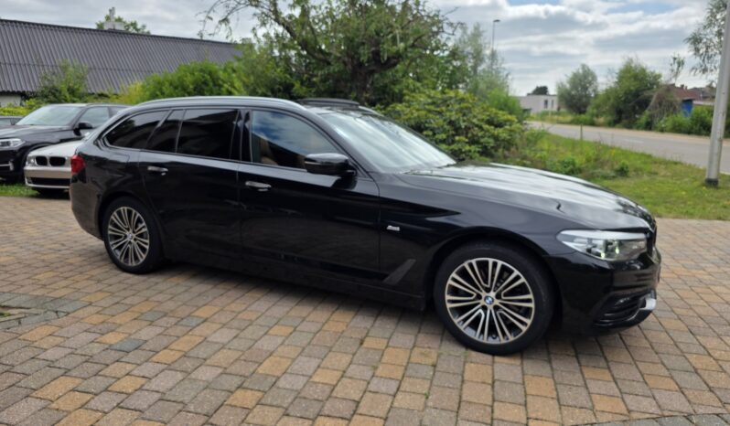 
								520d Touring Aut. Sport Line full									