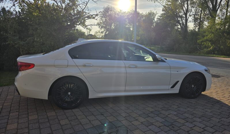 
								BMW 530D full									