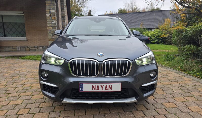 
								BMW X1 sDrive18i X-Line full									