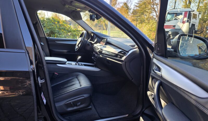 
								BMW X5 xDrive30da full									