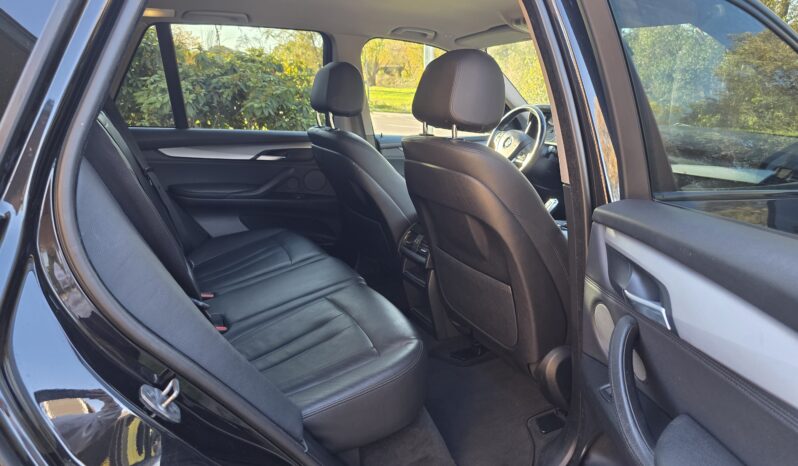 
								BMW X5 xDrive30da full									