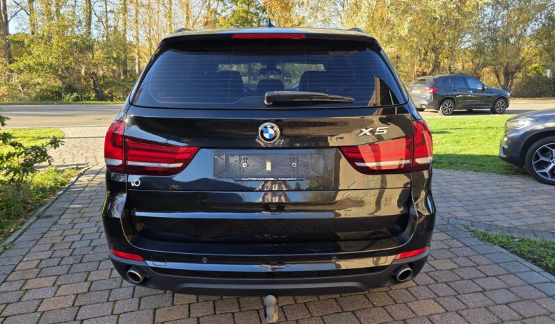 
								BMW X5 xDrive30da full									