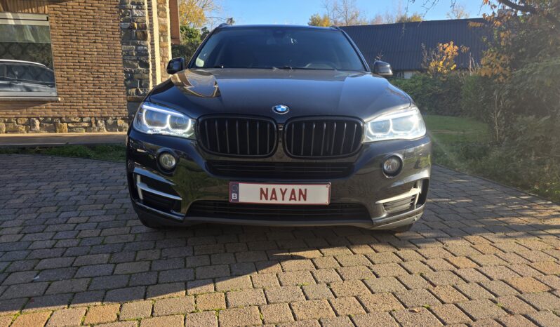 
								BMW X5 xDrive30da full									