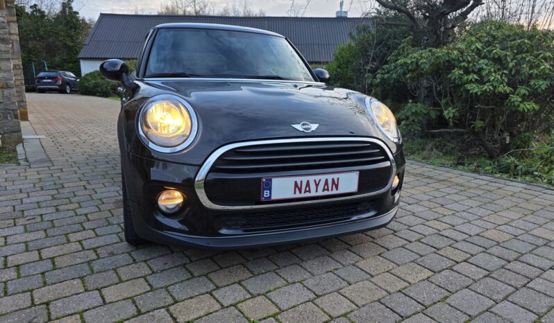 
								Mini Cooper full									