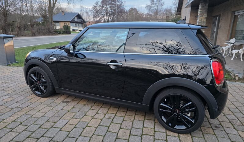 
								Mini Cooper full									