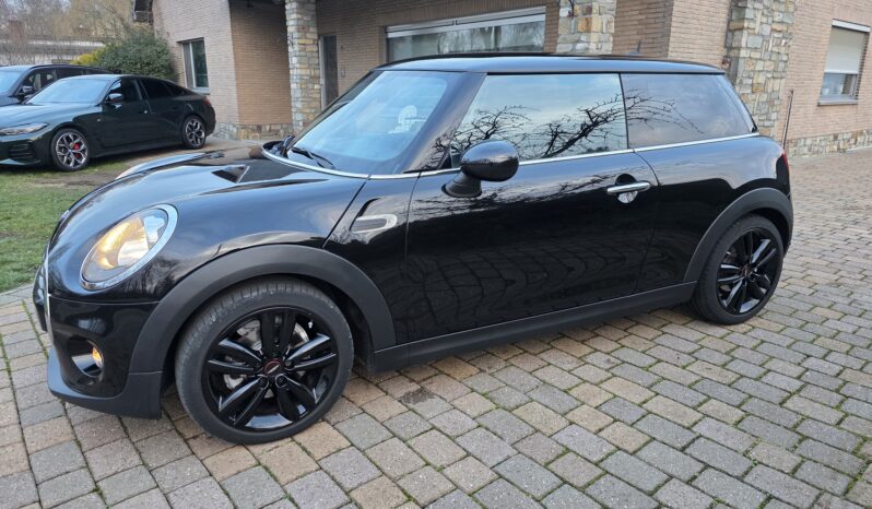 
								Mini Cooper full									