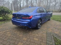
										BMW 330e full									