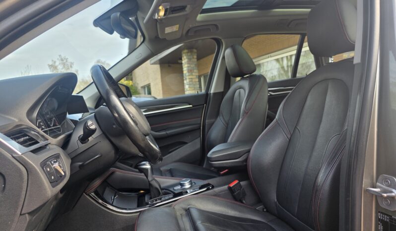 
								BMW X1 sDrive20d full									