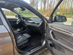 
										BMW X1 sDrive20d full									