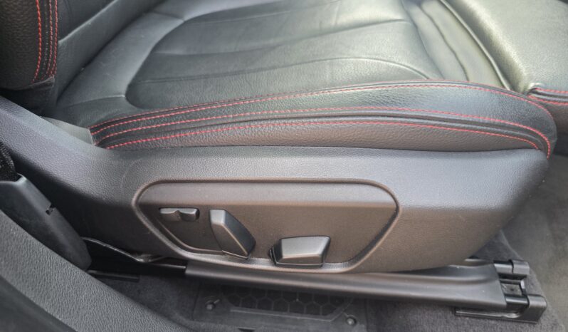 
								BMW X1 sDrive20d full									