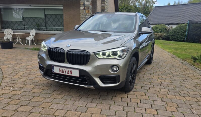 
								BMW X1 sDrive20d full									