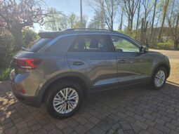 
										Volkswagen T-Roc 1.0 TSI full									