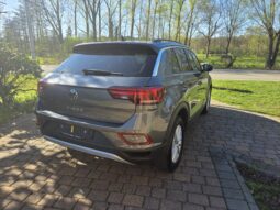 
										Volkswagen T-Roc 1.0 TSI full									