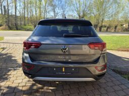 
										Volkswagen T-Roc 1.0 TSI full									