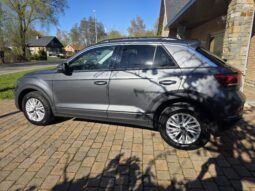 
										Volkswagen T-Roc 1.0 TSI full									