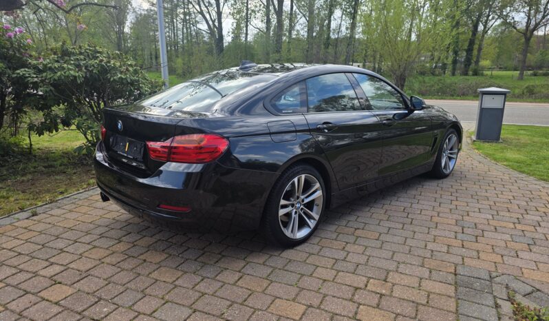 
								BMW 420D GRANDCOUPE full									