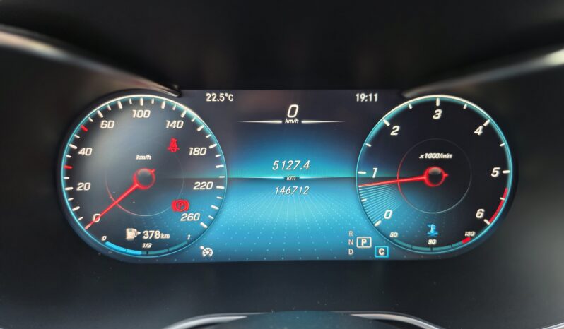 
								Mercedes-Benz GLC 200d full									