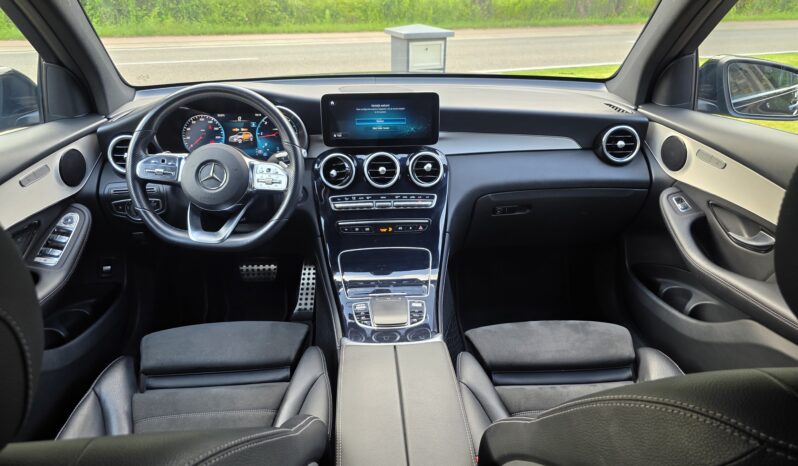 
								Mercedes-Benz GLC 200d full									