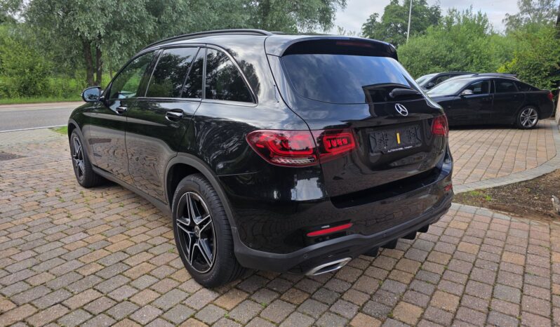 
								Mercedes-Benz GLC 200d full									