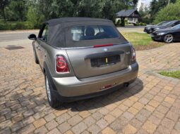
										MINI One Cabrio full									