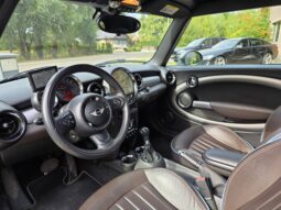
										MINI Cooper Cabrio full									