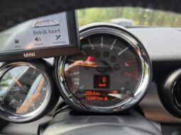 
										MINI Cooper Cabrio full									