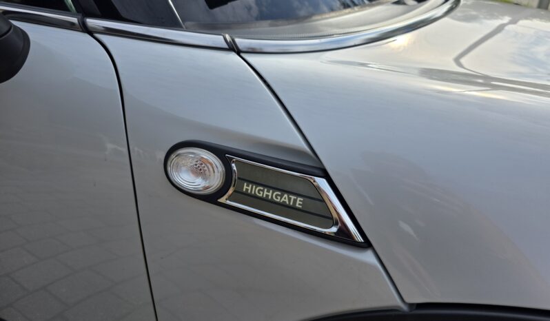 
								MINI Cooper Cabrio full									
