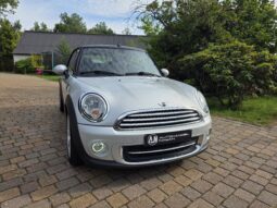 MINI Cooper Cabrio
