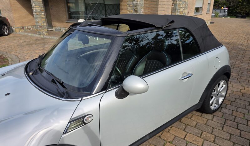 
								MINI Cooper Cabrio full									